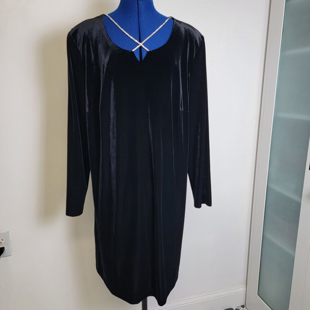 After Dark Womens Black Velvet Long Sleeve Rhinestone Embellished Dress 20